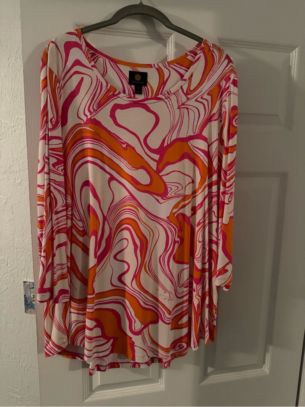JM Collection 3/4 Sleeve Round Neck Blouse Never Worn.  XL.